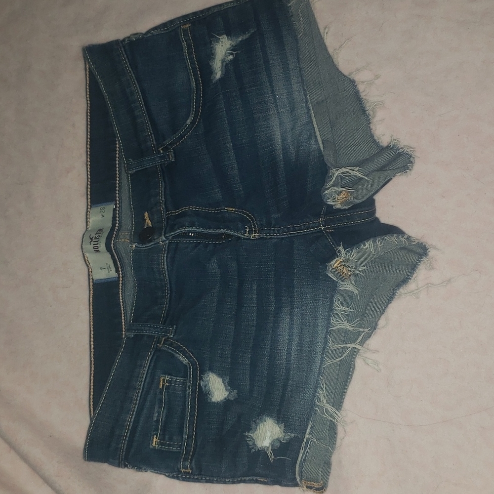 Shorty shorts